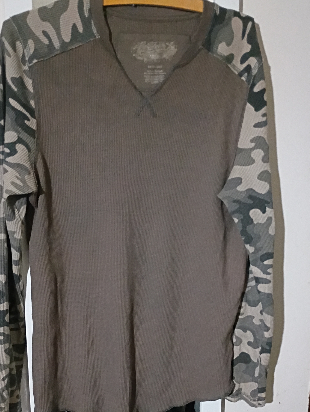 Helix - Vintage Waffle knit Thermal Camouflage Long Sleeves (M)